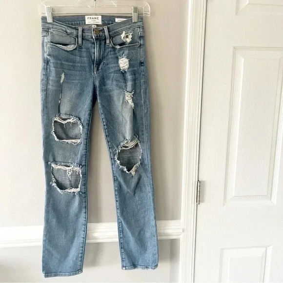 FRAME Denim Le High Straight Jean in Le Debs Distressed Size 23 - Picture 1 of 6